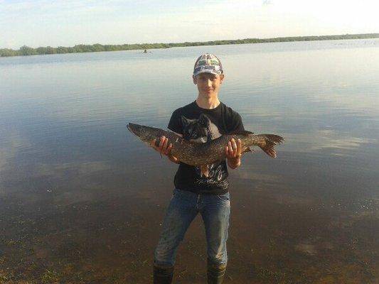 даня с щукой 6350.jpg