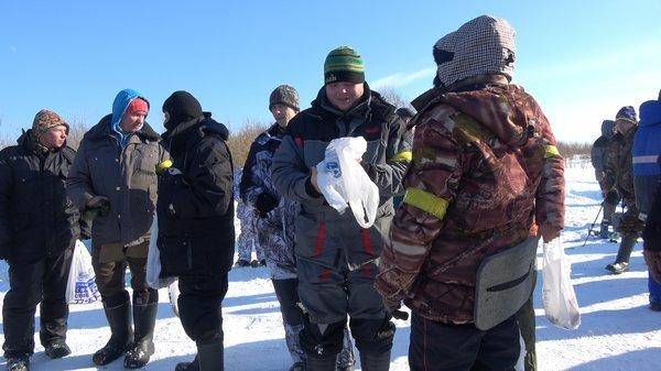 C0135ждут взвешивания.MP4_snapshot_00.09.jpg